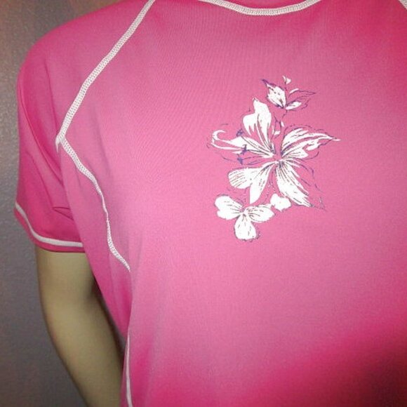 NWT Sun Protection Zone Rashguard Size L Swimsuit Top UPF Crop Short Sleeves - Picture 2 of 9